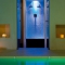 Piscina spa con giochi di luce